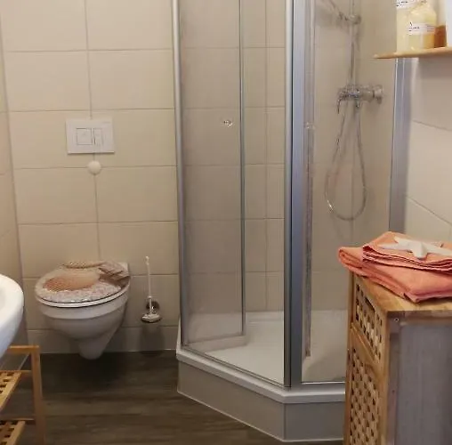 Zur Fledermaus Апартаменты *